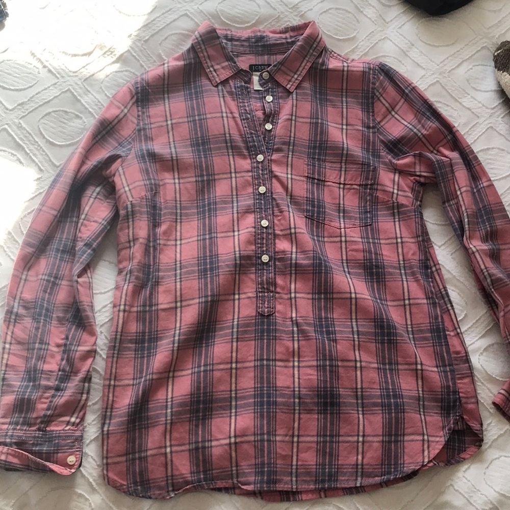 JCrew pink and blue plaid flannel pullover shirt
